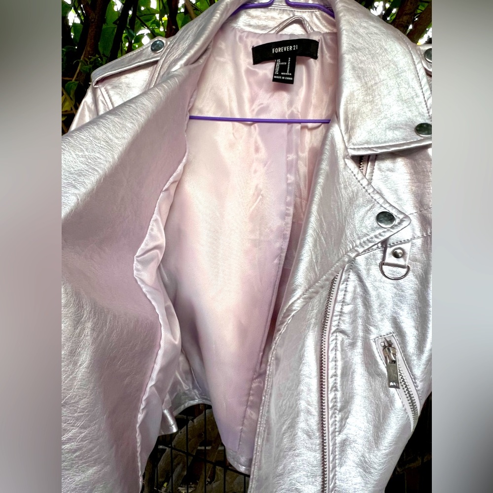 ❌SOLD❌Women Faux Leather Biker Jacket - Picture 4 of 11